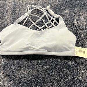 Lululemon Free to Be Bra Wild